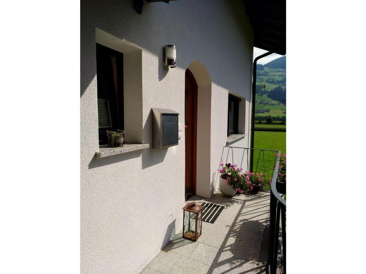 Apartment Bei Anna Schlitters Exterior foto